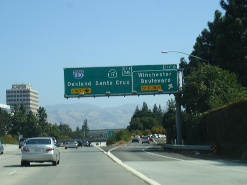 DSC06095.JPG - Freeway to San Jose
