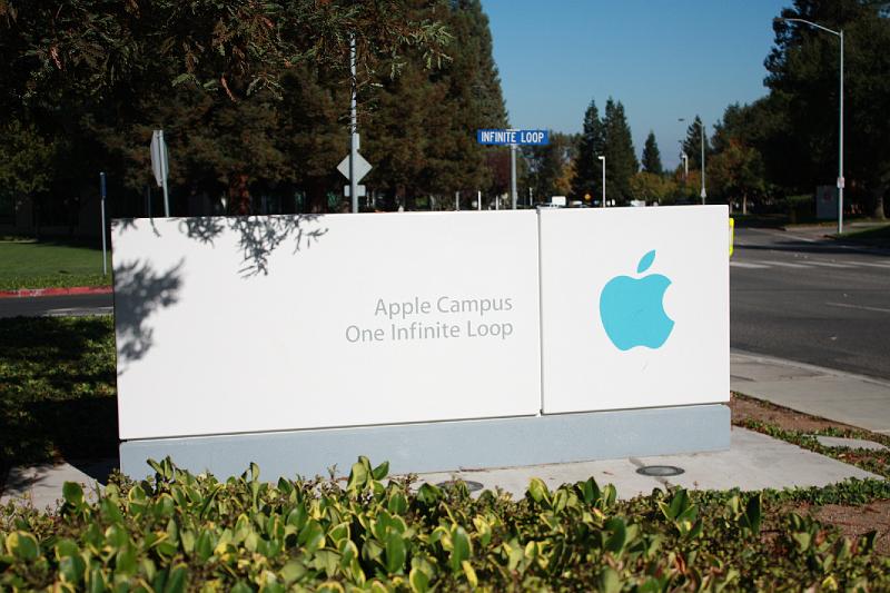 IMG_0187.jpg - Apple